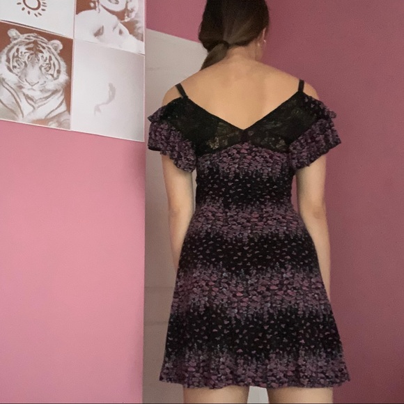❗️2/$20❗️ Purple and Black Lace Floral Dress - Picture 2 of 6